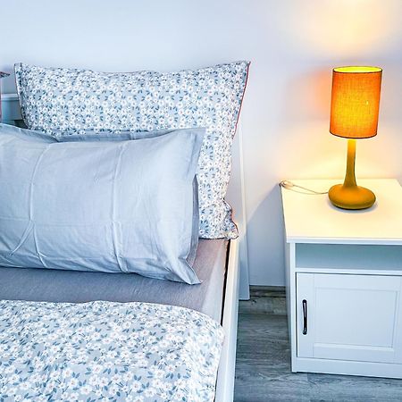 Komfort Home Bursport Bt. Haz Balatonfenyves Exteriör bild