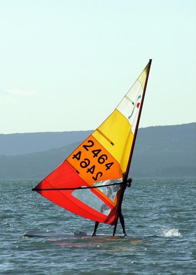 Komfort Home Bursport Bt. Haz Balatonfenyves Exteriör bild