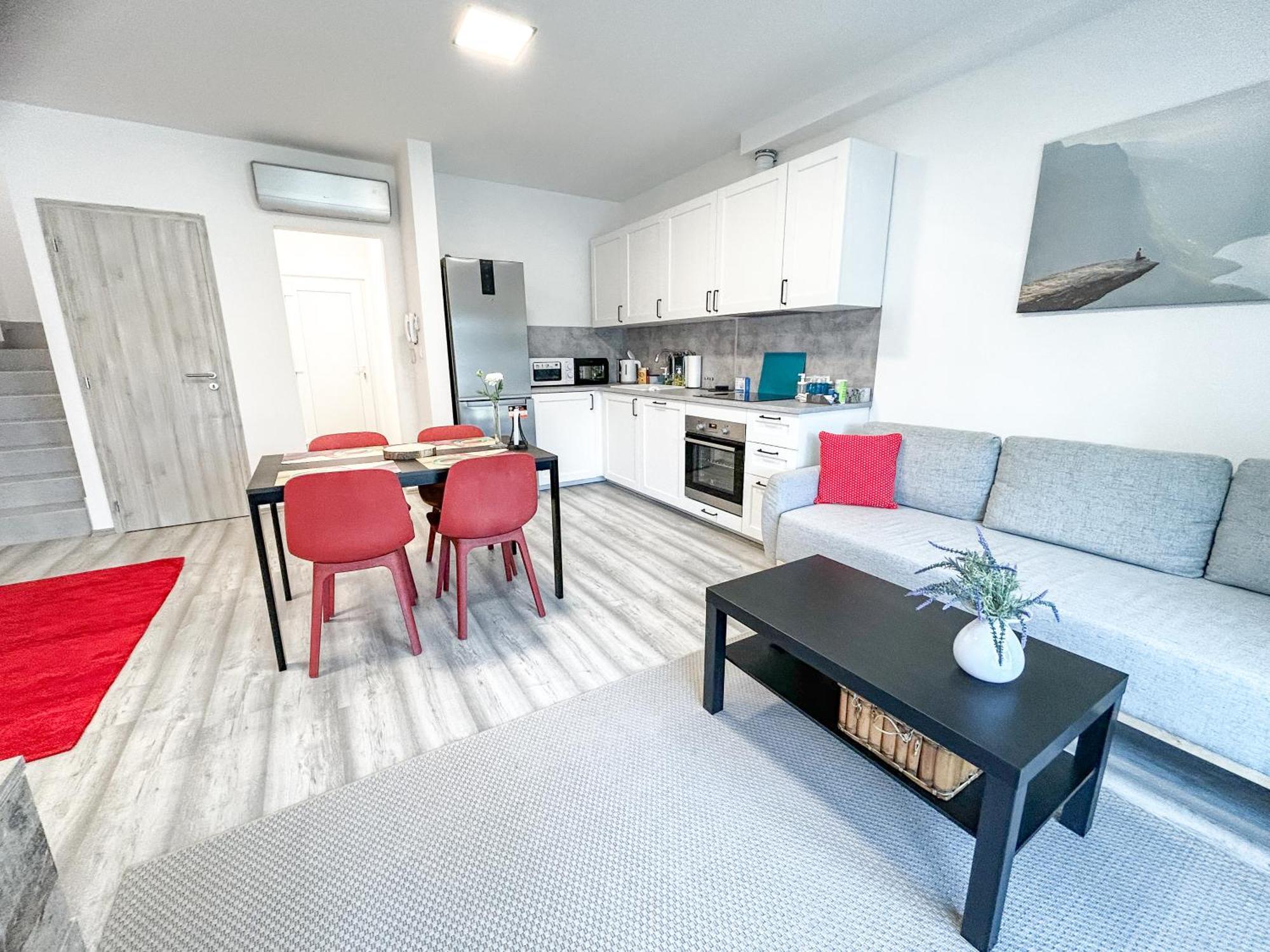 Komfort Home Bursport Bt. Haz Balatonfenyves Exteriör bild